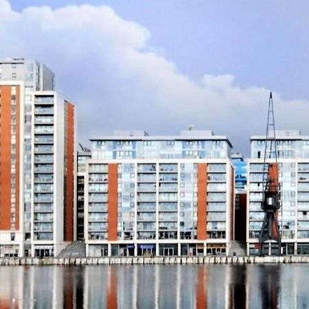 伦敦Lovely Waterfront Flat Canary Wharf Excel Centre公寓 外观 照片